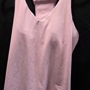 Tek Gear Light Pink Workout Gear Top wiyh built in bra cups Size M